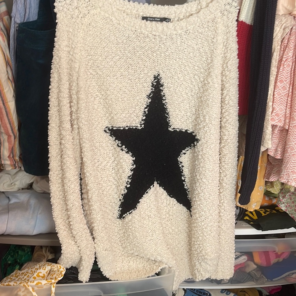Fluffy star sweater